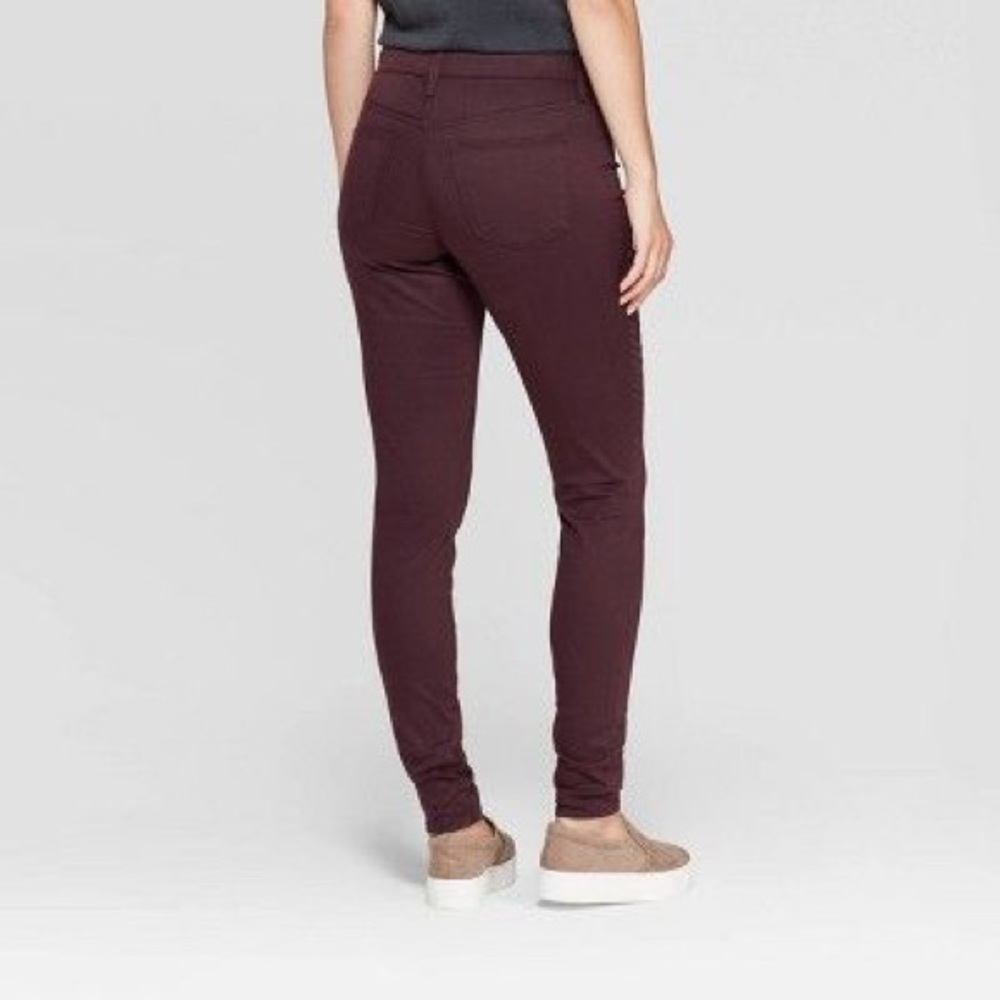 NWT Universal Thread High Rise Jegging Burgundy 8 - Picture 3 of 13